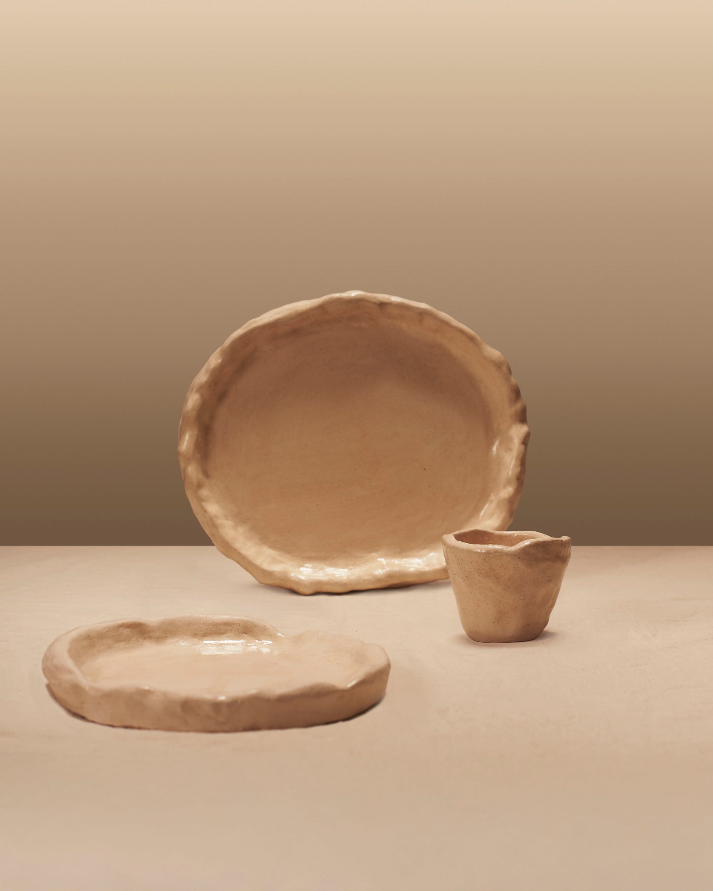 Plato Raw Elegance – Cerámica Artesanal