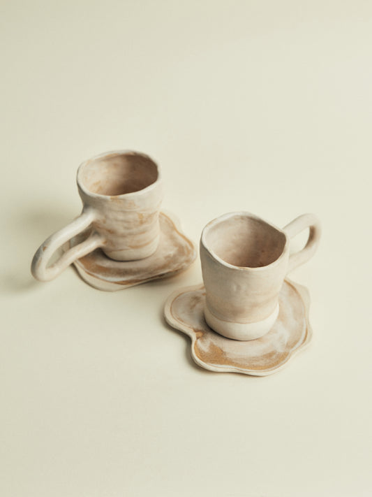 Set de Tazas Asa con Platos