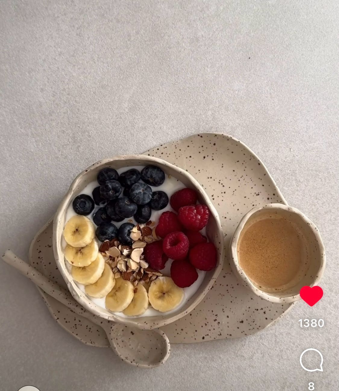 Set Moteado – Cuenco, Taza, Bandeja y Cuchara